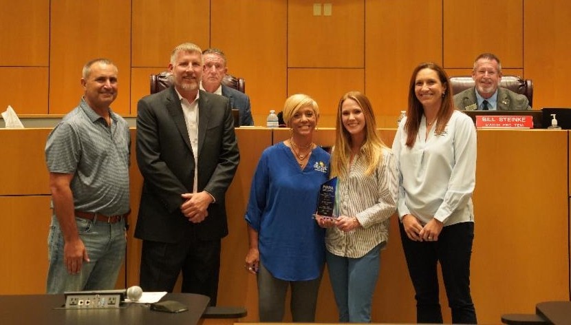 The City of Cape Coral accepts the Innovative Programming Award from the Florida Recreation and Park Association.